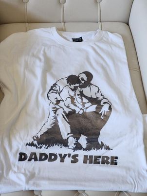 Daddy's Here - short sleeve shirt (black metallic on white)